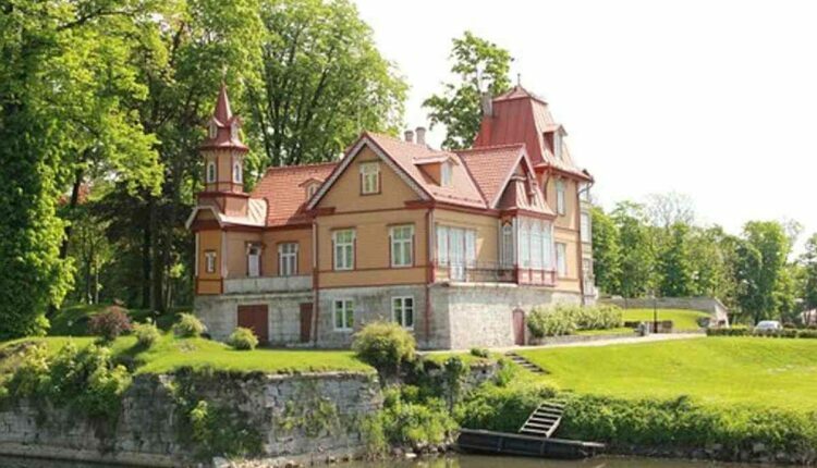 top online real estate companies