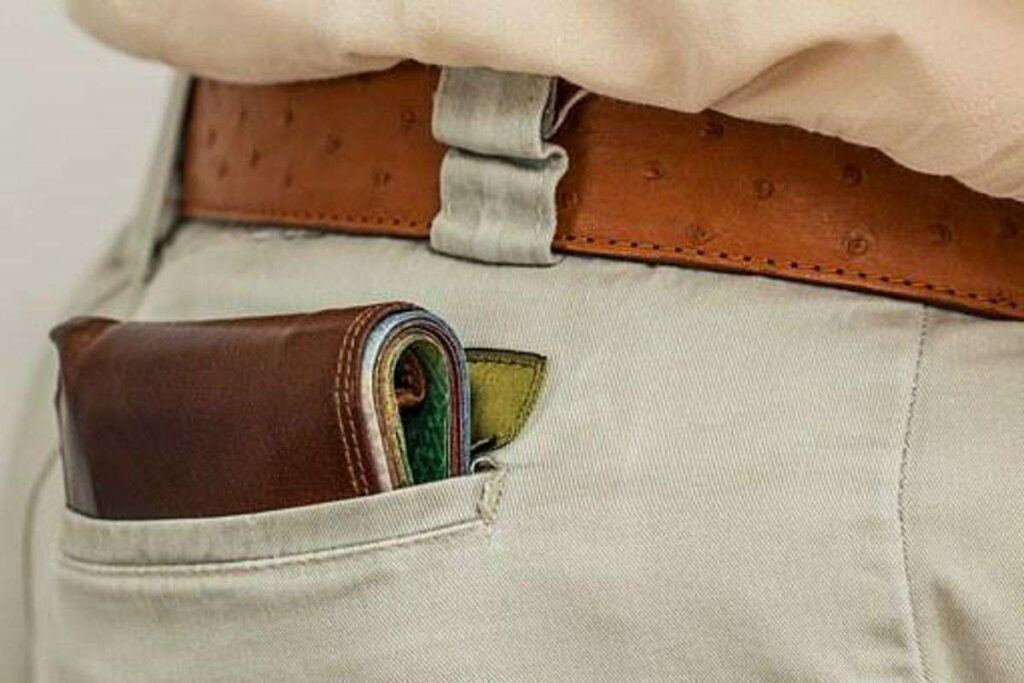 How to Prevent Pickpocketing