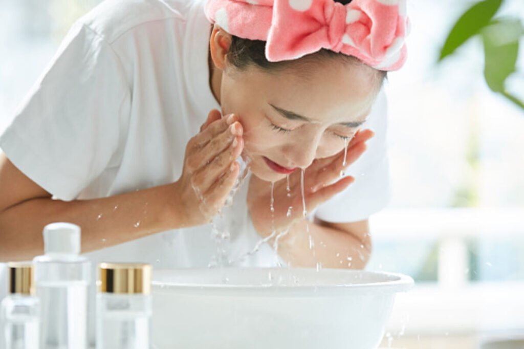 Ponds White Beauty Face Wash Review