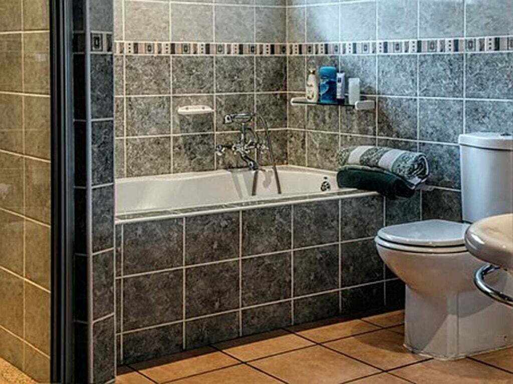 how to fix a blocked toilet