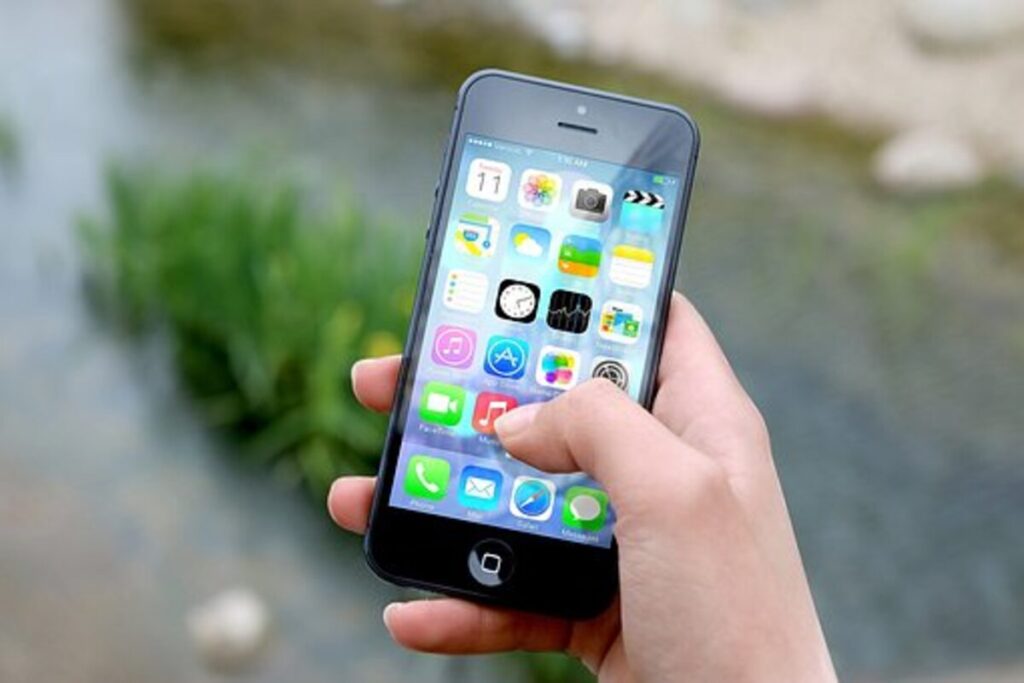 iphone 12 apps