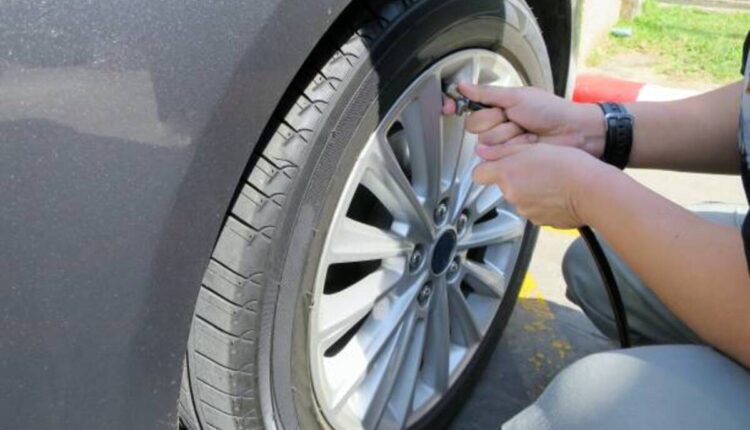 Continental Control Contact Tour A/S Plus Tire