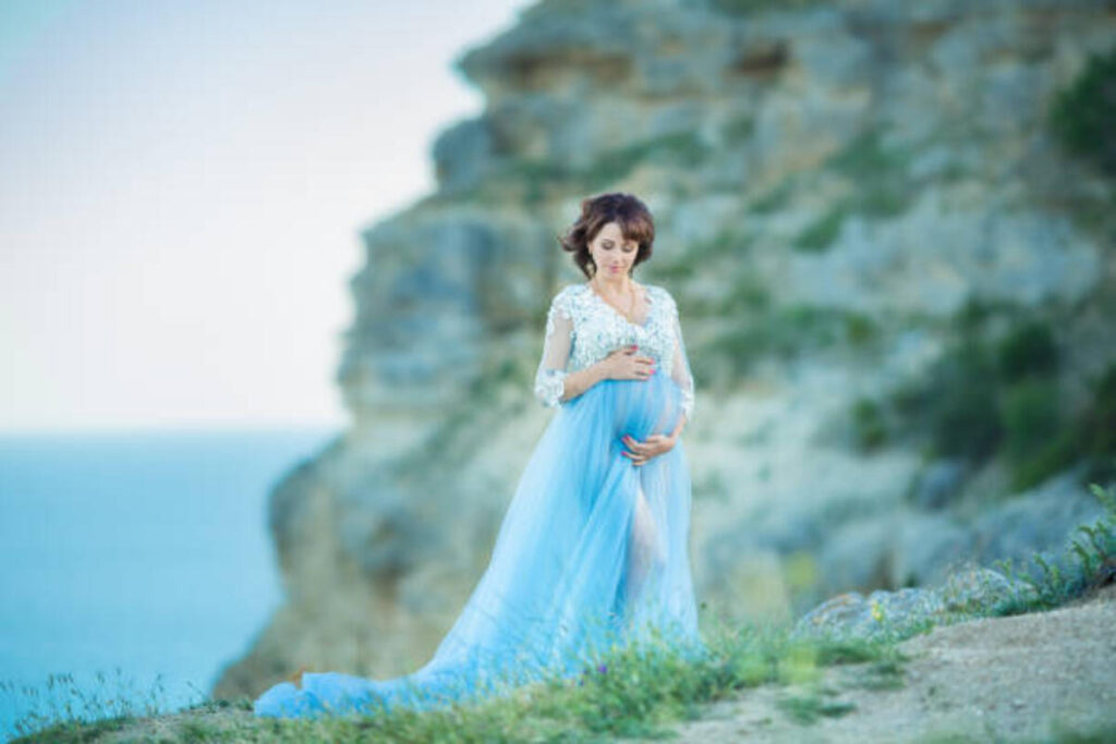 The Elegance of Tulle in a Maternity Dress